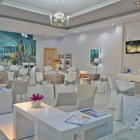 Atlantis Hotel