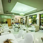 Hotel Atlantis *