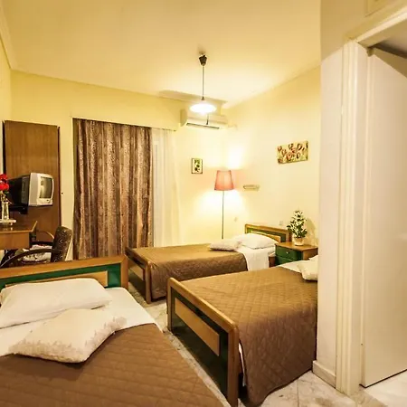 Atlantis Hotel *